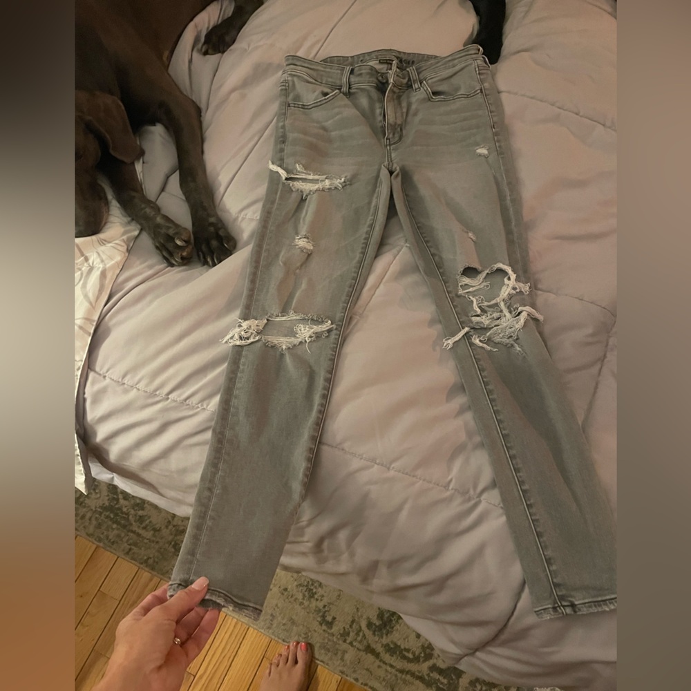 American Eagle Grey Jeans